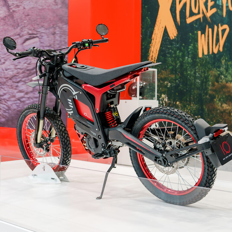 NIU به روز رسانی اصلی XQi3 را در EICMA 2024 رونمایی کرد thepack.news | بسته بندی